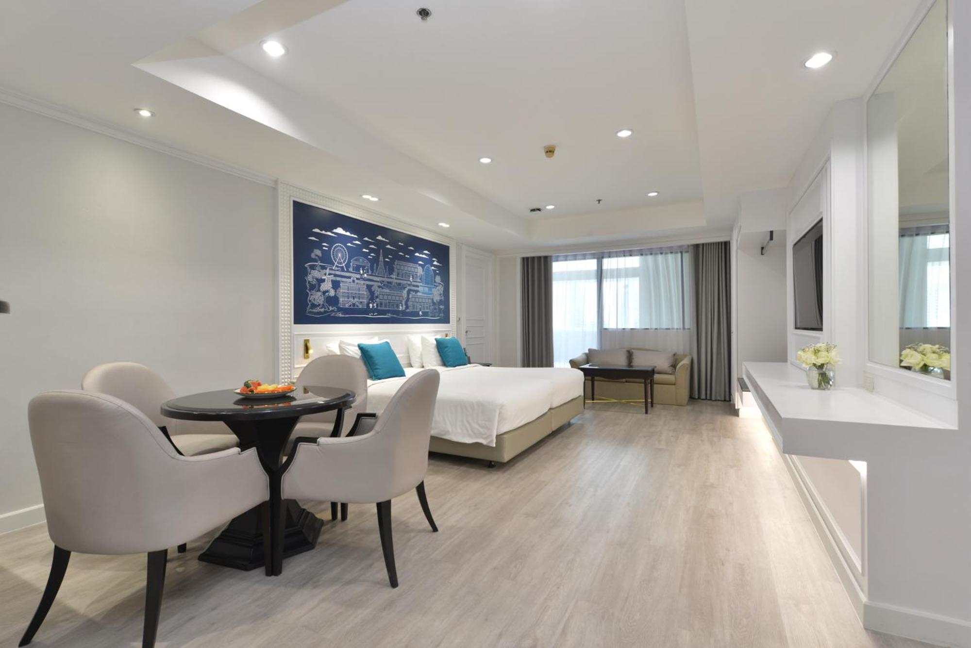 Centre Point Plus Hotel Silom - Newly Renovated Бангкок Номер фото