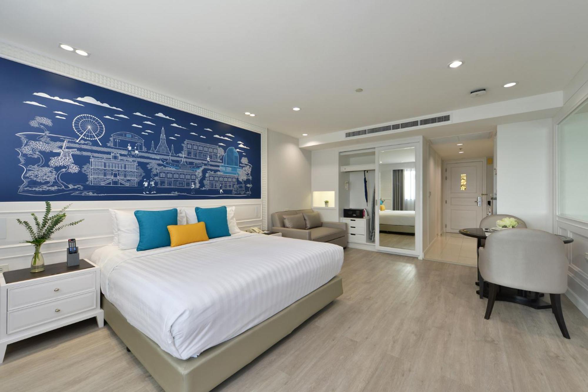 Centre Point Plus Hotel Silom - Newly Renovated Бангкок Номер фото